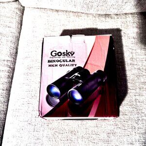 Gosky 10x42 Roof Prism Binoculars w/Phone Mount, Case, Strap, NEW $80 NIB